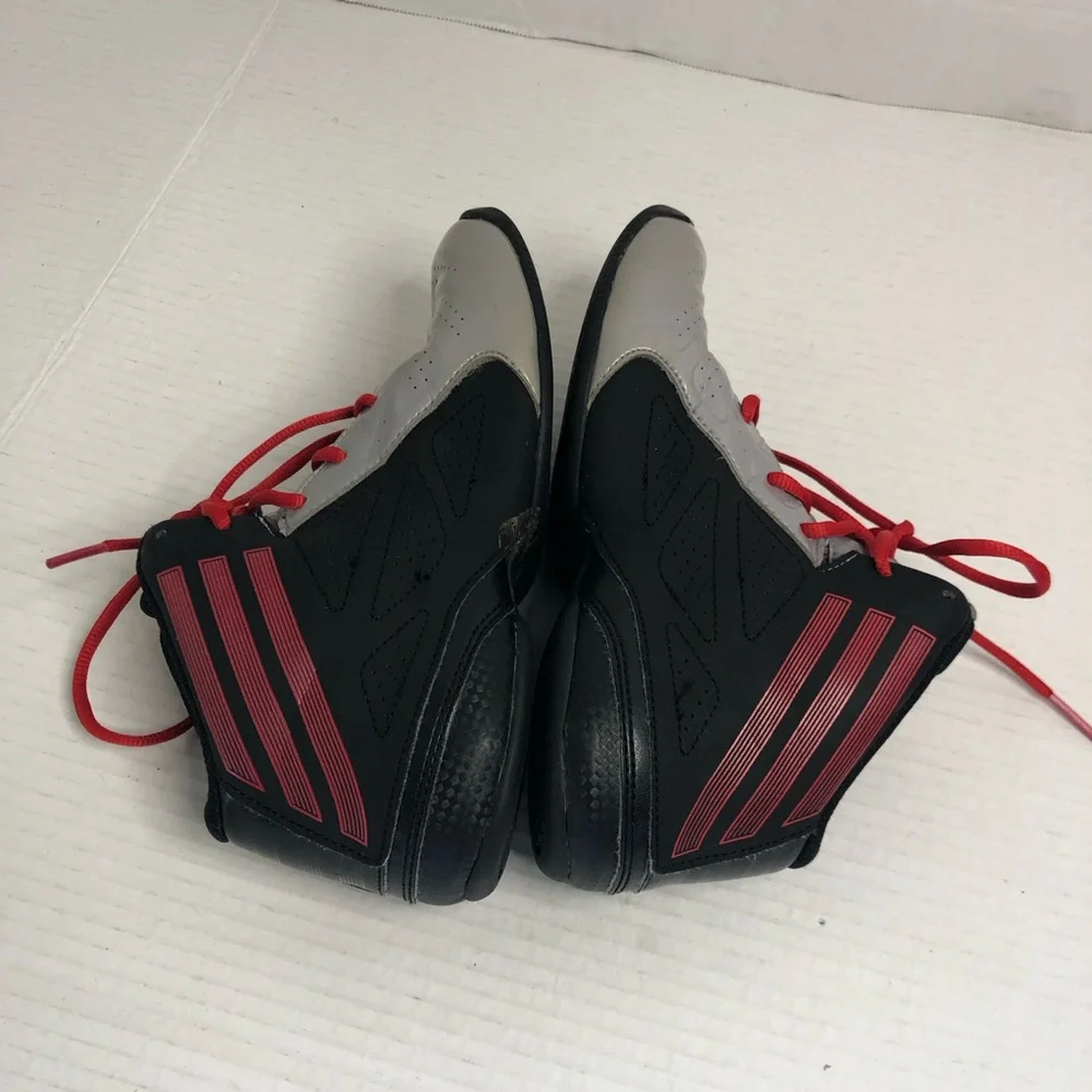 Adidas Sneakers Boys Size 3 Next Level Speed 2 Basketball Shoes Silver Black